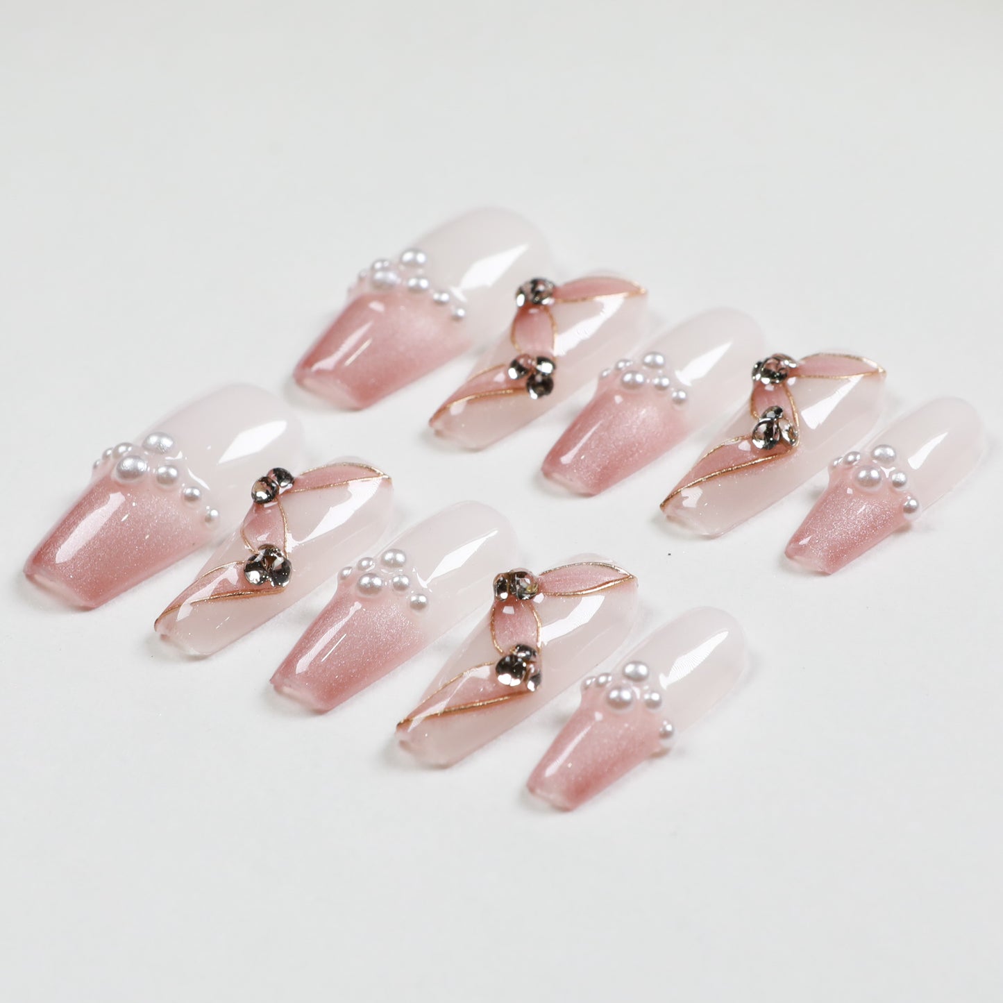 Love Scratch | Pink Mid Length Coffin Diamond Press-on Nails