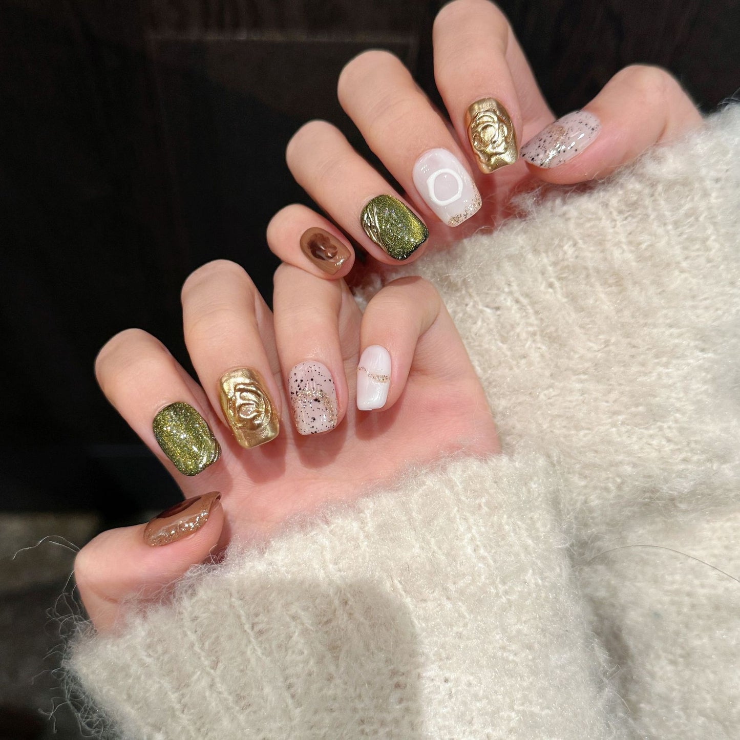 Love Scratch | Brown Short Coffin Hand Painted Press-on Nails