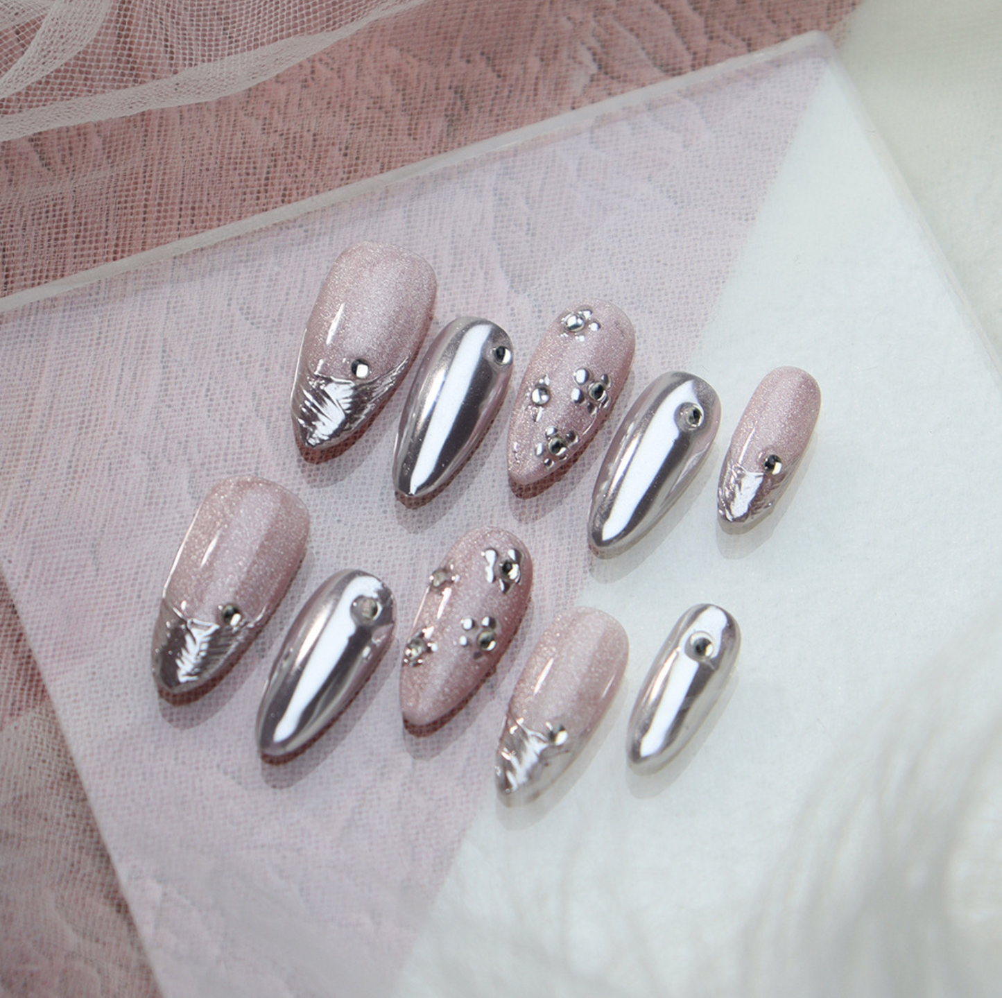 Love Scratch | Pink Regular Almond Metallic Press-on Nails