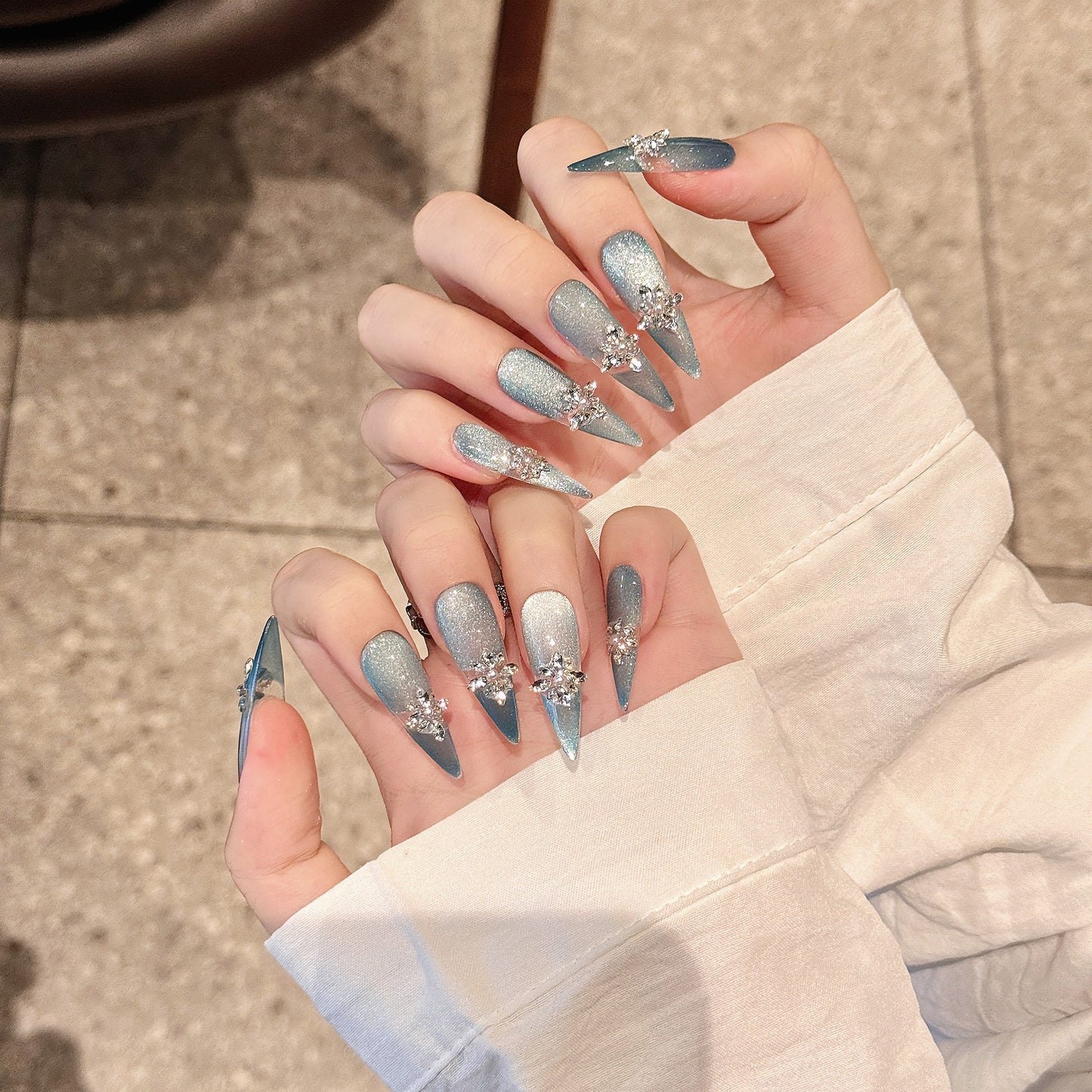 Love Scratch | Blue Long Stiletto Rhine Stone Press-on Nails