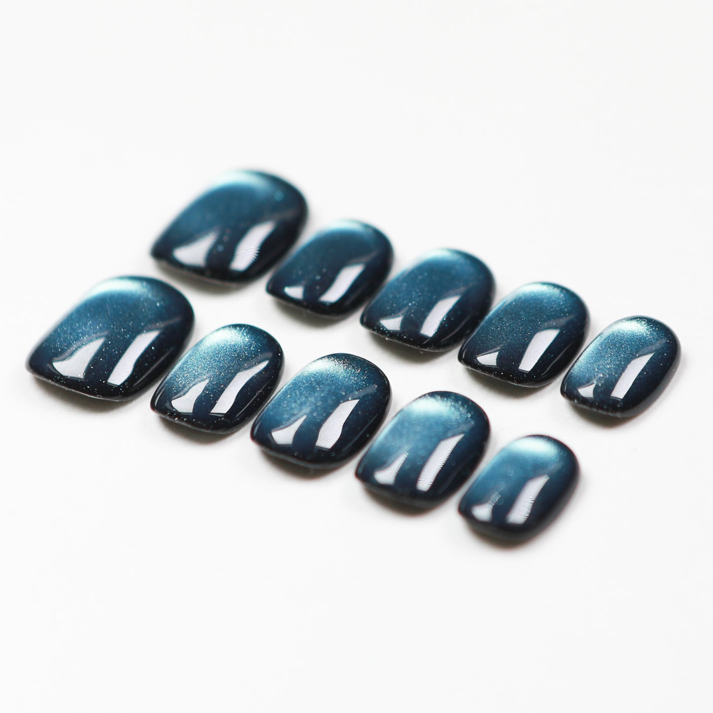 Love Scratch | Blue Short Square Cat Eye Press-on Nails