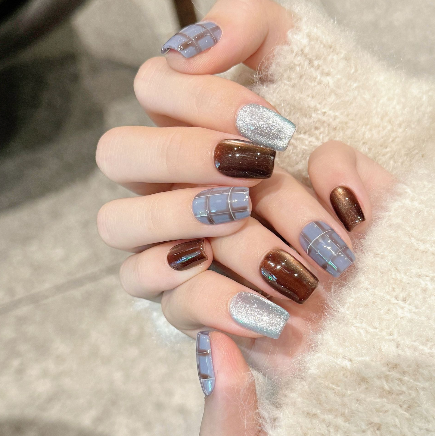 Love Scratch | Brown and Blue Short Coffin Plaid Press-on Nails
