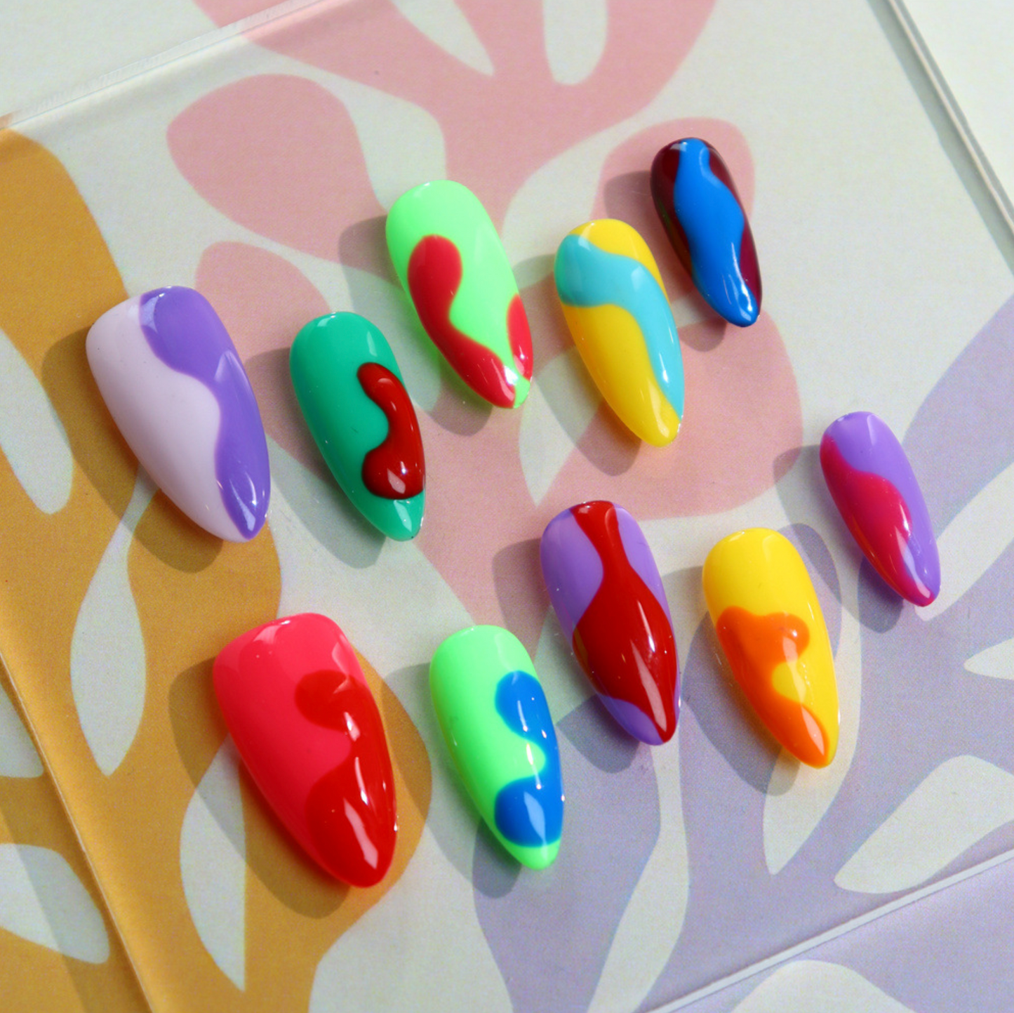 Love Scratch | Colorful Regular Almond Hand Painted Press-on Nails