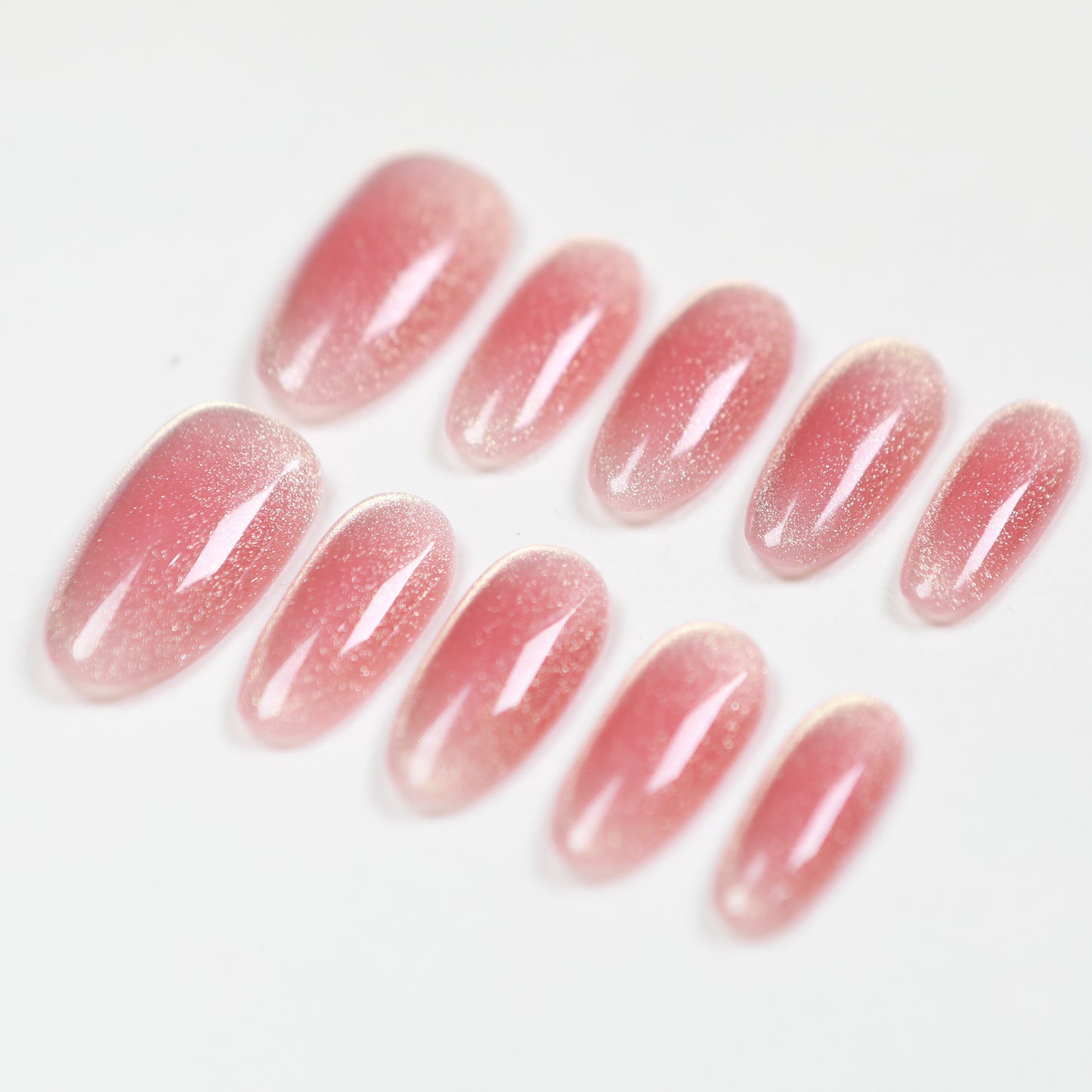Love Scratch | Regular Oval Cat Eye Press-on Nails