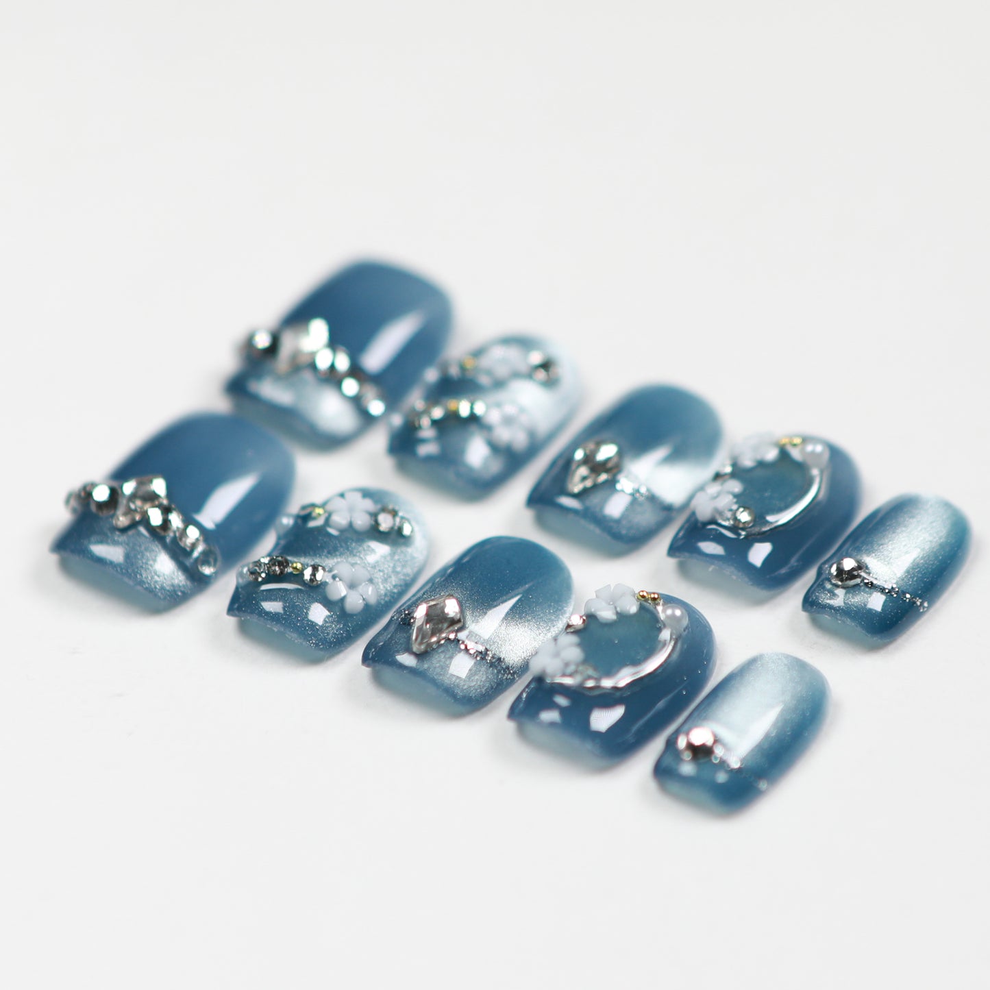 Love Scratch | Blue Short Square Cat Eye Press-on Nails