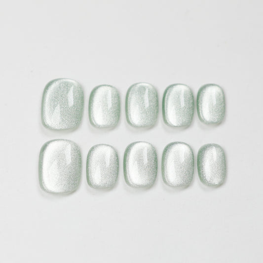 Love Scratch | Green Short Square Cat Eye Press-on Nails