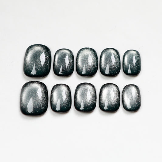 Love Scratch | Black Short Square Cat Eye Press-on Nails