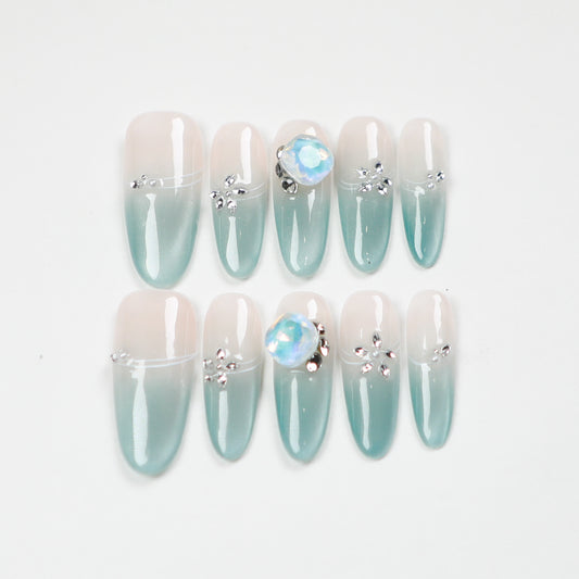 Love Scratch | Green Long Oval Shinning Press-on Nails