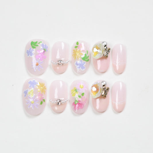 Love Scratch | Short Oval Flowers Press-on Nails