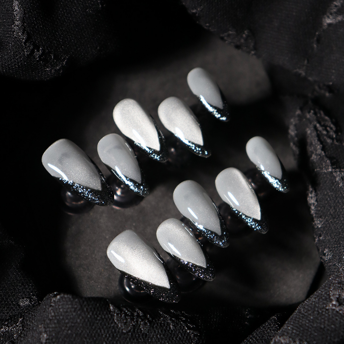 Love Scratch | Grey Regular Almond Metallic French Tip Press-on Nails