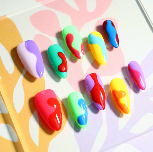 Love Scratch | Colorful Regular Almond Hand Painted Press-on Nails