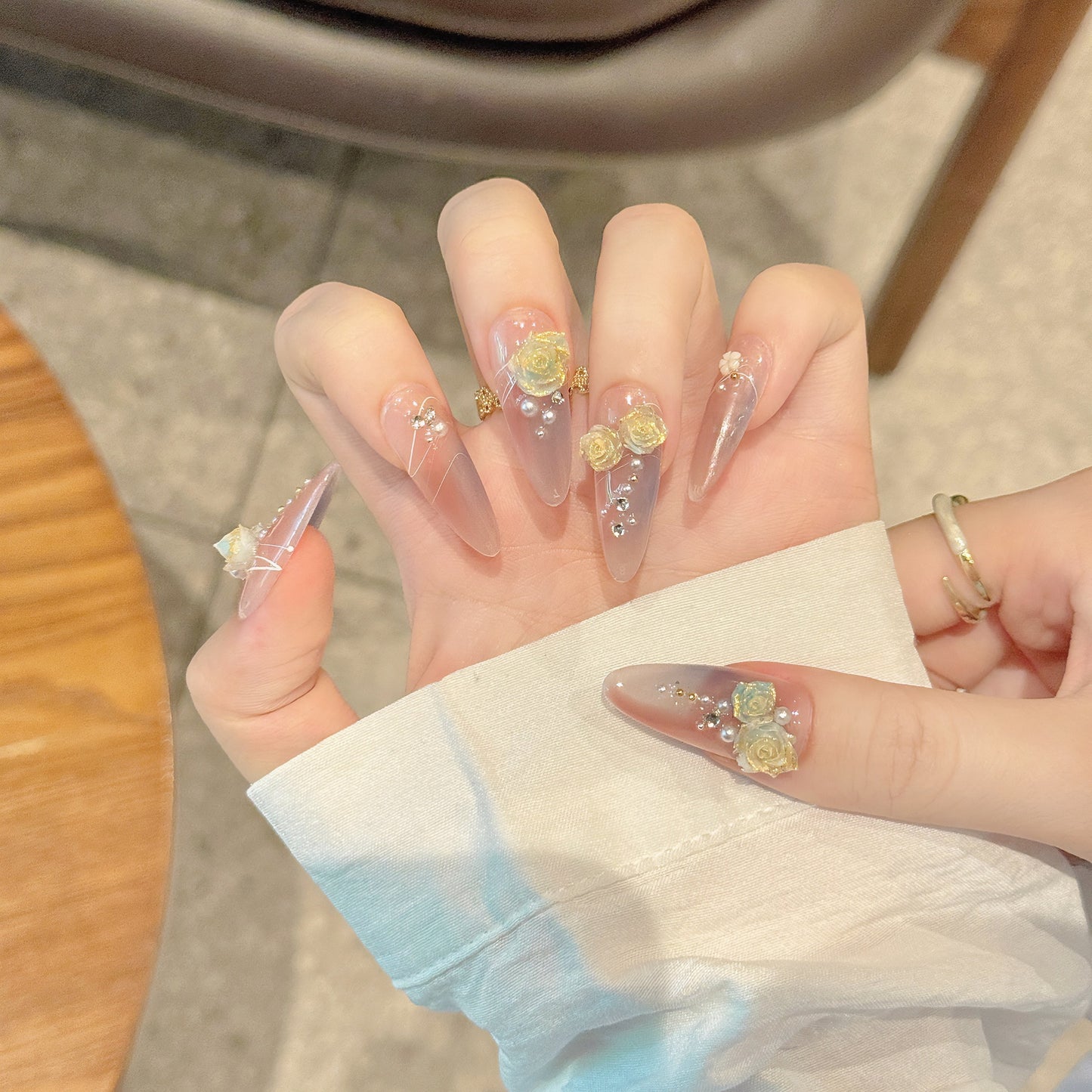 Love Scratch | Pink Long Oval 4D Flowers Shinning Press-on Nails
