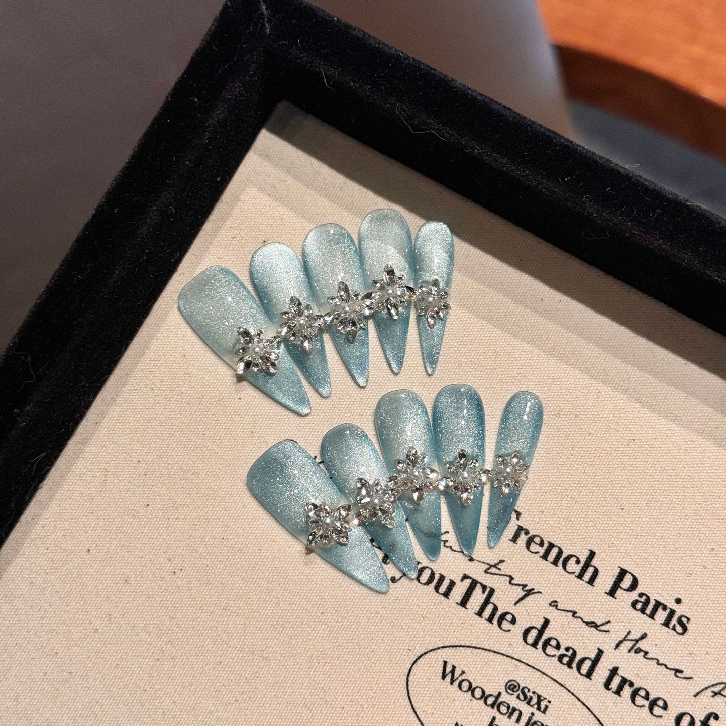 Love Scratch | Blue Long Stiletto Rhine Stone Press-on Nails