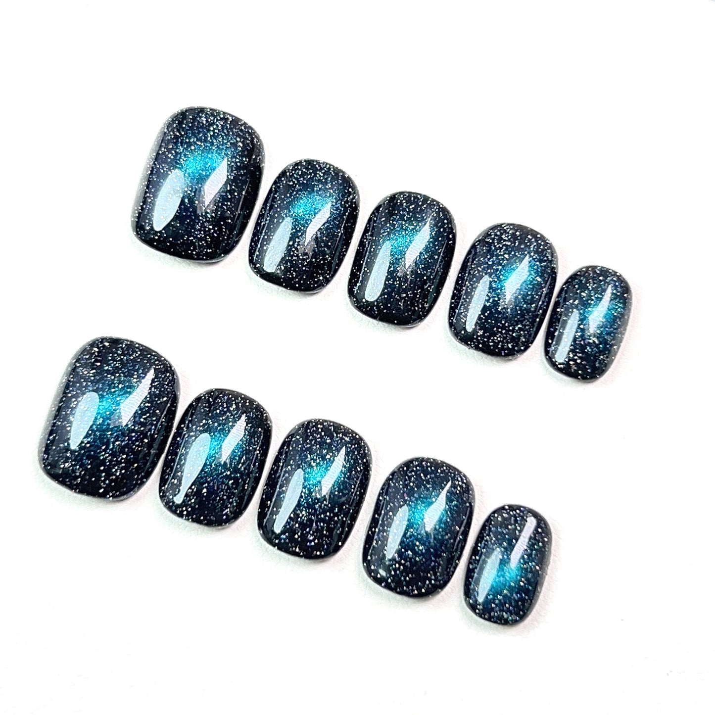 Dark Blue Short Cat-Eye Press-on Nails