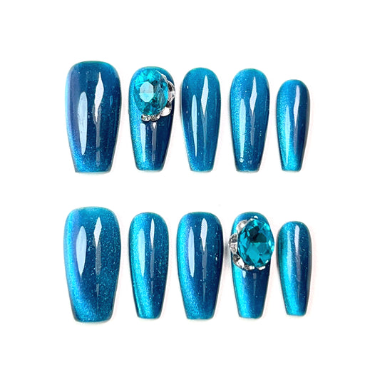 Melbourne Blue Mid Length Cat Eye Press-on Nails